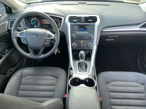 Used 2014 Ford Fusion SE image 20