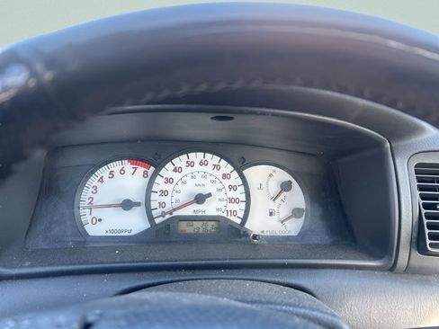 Used 2004 Toyota Corolla S image 23