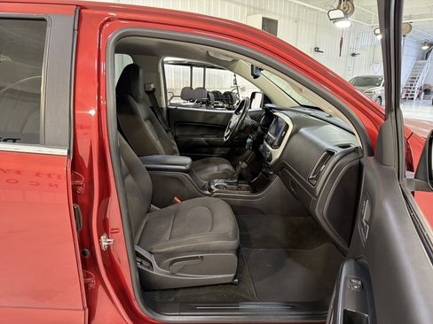 Used 2016 GMC Canyon SLE w/ SLE Convenience Package RWD image 13