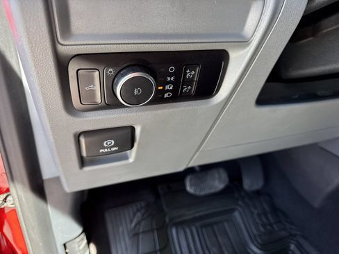 Used 2023 Ford F150 XLT RWD image 16