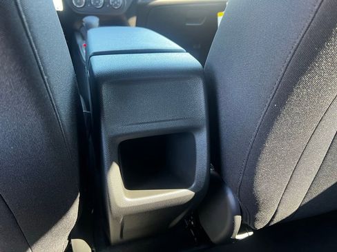 New 2026 Chevrolet Trax RS w/ Sunroof Package image 30