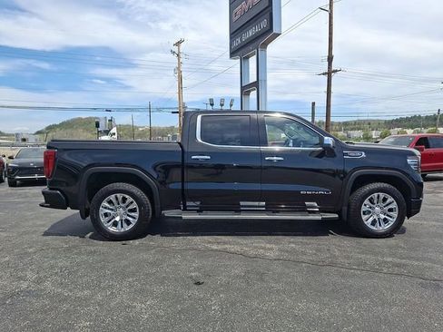 Used 2026 GMC Sierra 1500 Denali w/ Technology Package AWD/4WD image 8