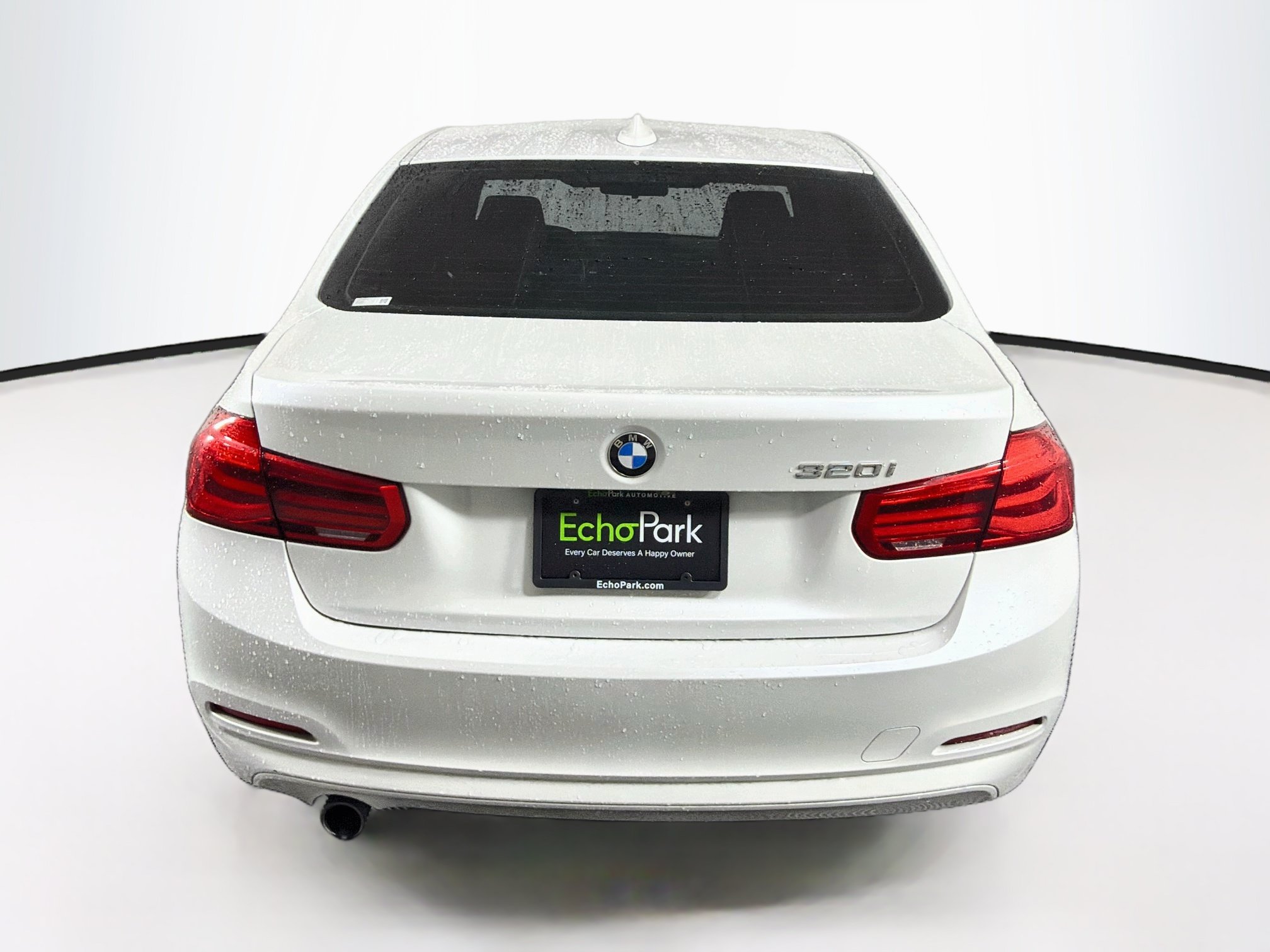 Used 2018 BMW 320i Sedan RWD image 7