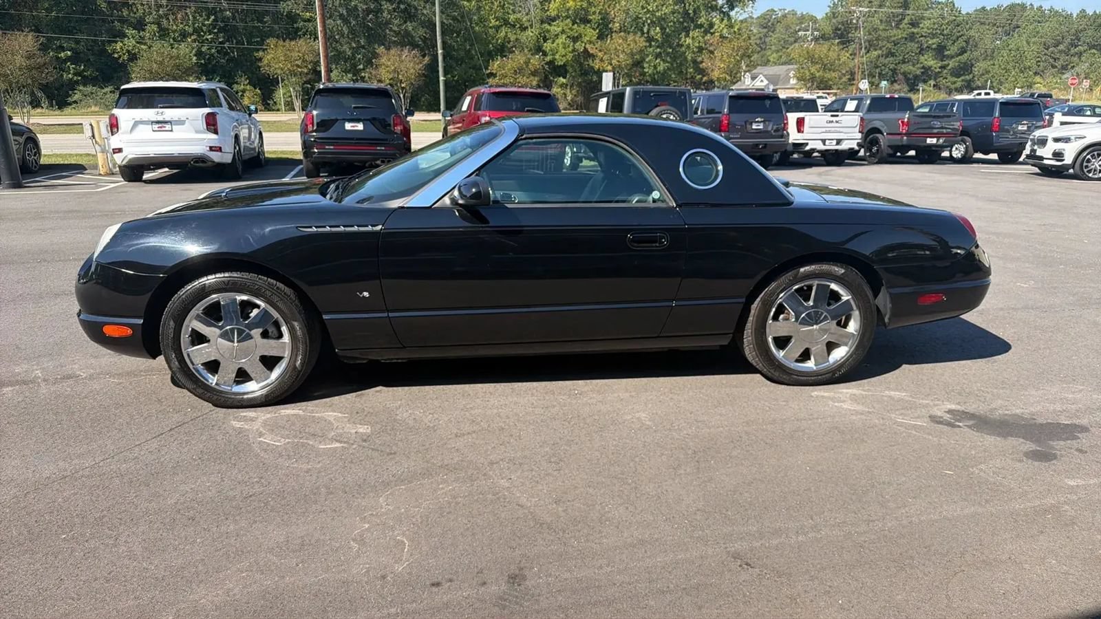 Used 2002 Ford Thunderbird RWD image 4