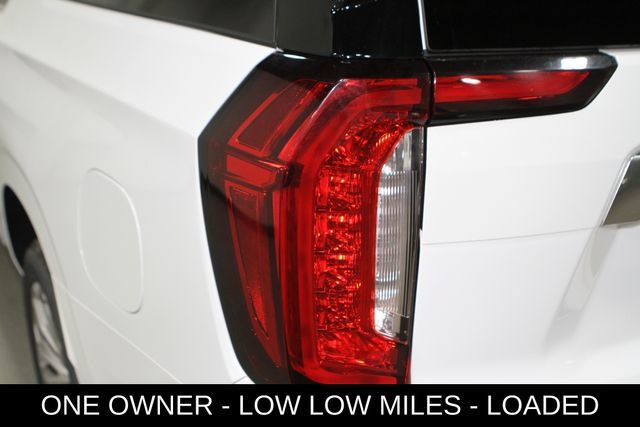 Used 2022 GMC Yukon XL Denali AWD/4WD image 34