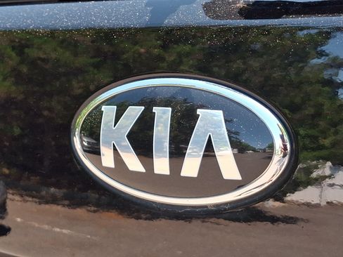 Used 2020 Kia Soul LX FWD image 29