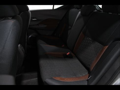 Used 2024 Nissan Kicks SR w/ Exterior Package FWD image 17