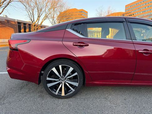 Used 2020 Nissan Altima 2.5 SR image 7