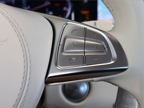 Used 2017 Mercedes-Benz S 550 Cabriolet image 21