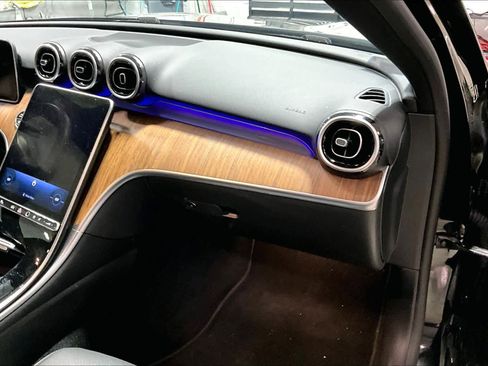 Used 2024 Mercedes-Benz C 300 4MATIC Sedan image 18