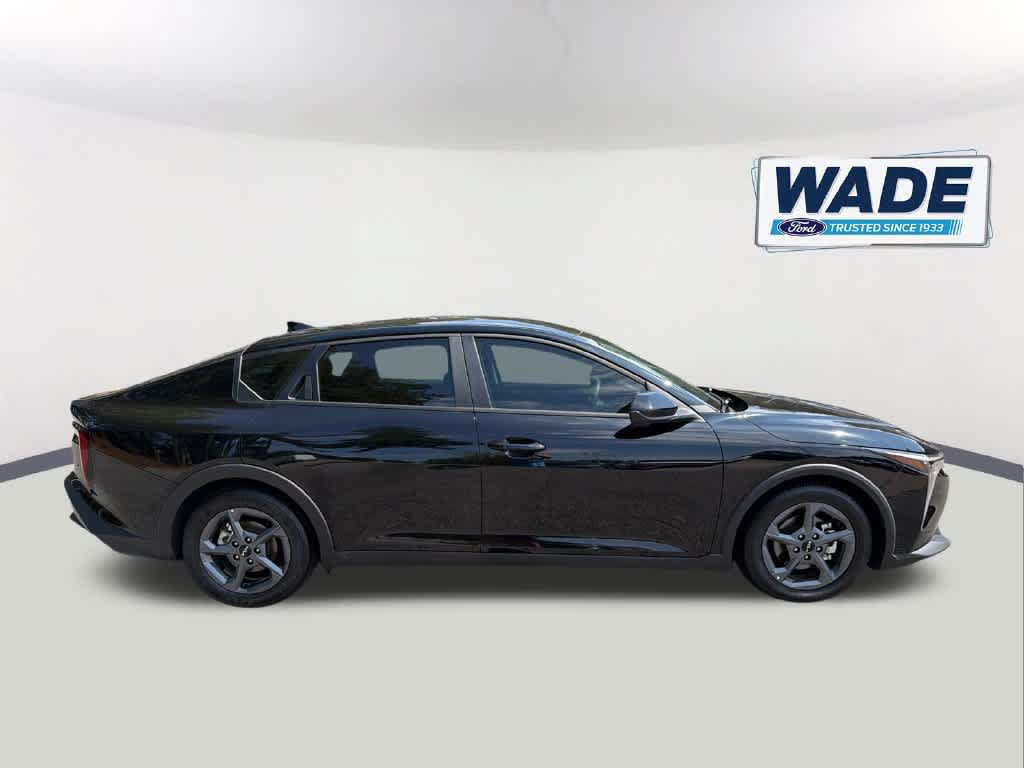 Used 2025 Kia K4 FWD image 4