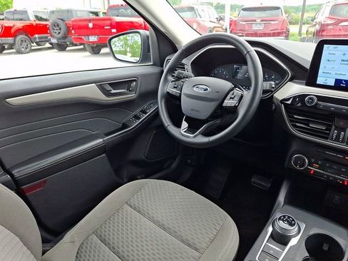 Certified 2022 Ford Escape SE w/ SE Sport Appearance Package AWD/4WD image 20