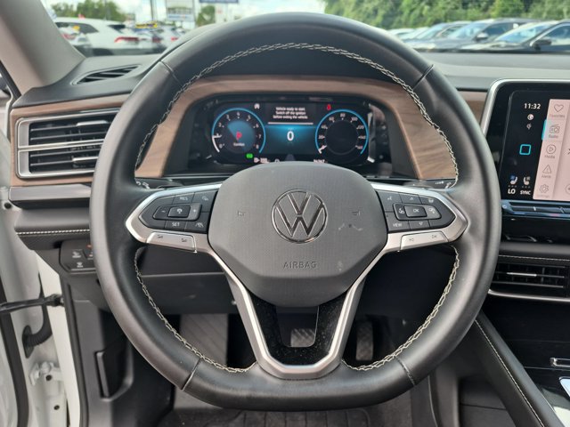 Used 2025 Volkswagen Atlas SE FWD image 22
