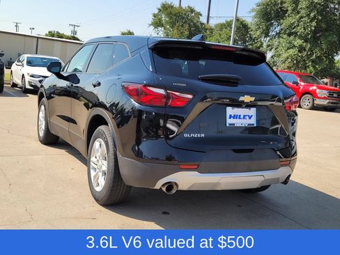 Used 2020 Chevrolet Blazer LT w/ LPO, Floor Liner Package FWD image 3