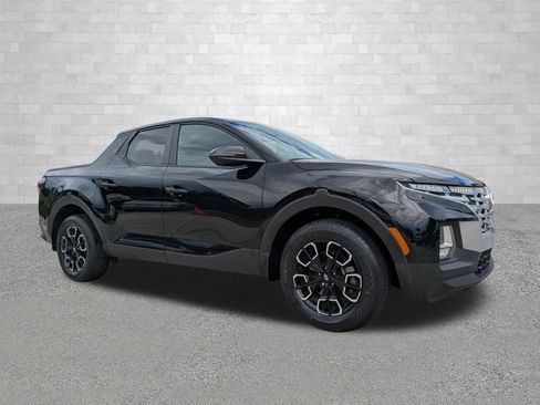 Used 2023 Hyundai Santa Cruz SEL FWD image 1