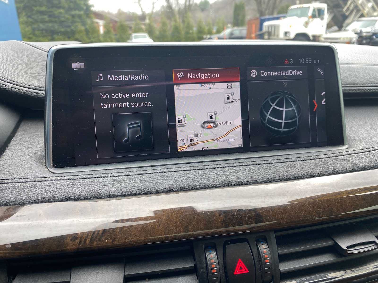 Used 2018 BMW X6 M50i AWD/4WD image 18