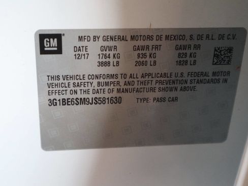 Used 2018 Chevrolet Cruze LT w/ Redline Edition image 40