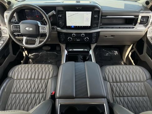 Used 2025 Ford F350 Platinum w/ Platinum Plus Package AWD/4WD image 10