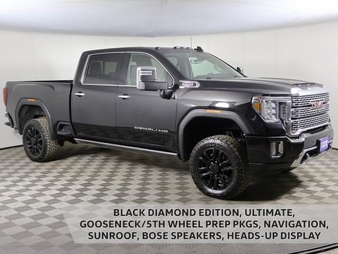 Used 2022 GMC Sierra 2500 Denali w/ Denali Black Diamond Edition image 1