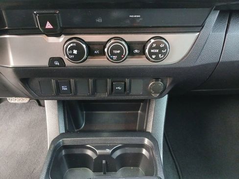 Used 2021 Toyota Tacoma SR w/ SR Convenience Package image 35