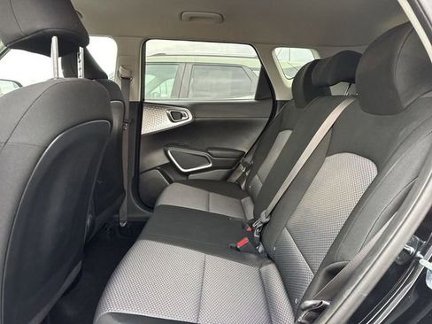 Certified 2024 Kia Soul LX w/ Option Group 015 image 9