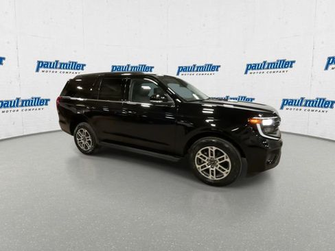 New 2026 Ford Expedition Active AWD/4WD image 13