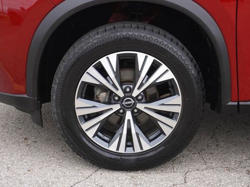 Used 2023 Nissan Rogue SV AWD/4WD image 10