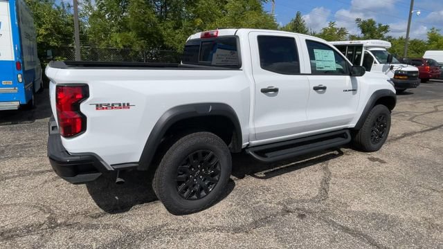 New 2026 Chevrolet Colorado Trail Boss AWD/4WD image 2