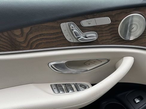 Certified 2022 Mercedes-Benz E 350 4MATIC Sedan image 12