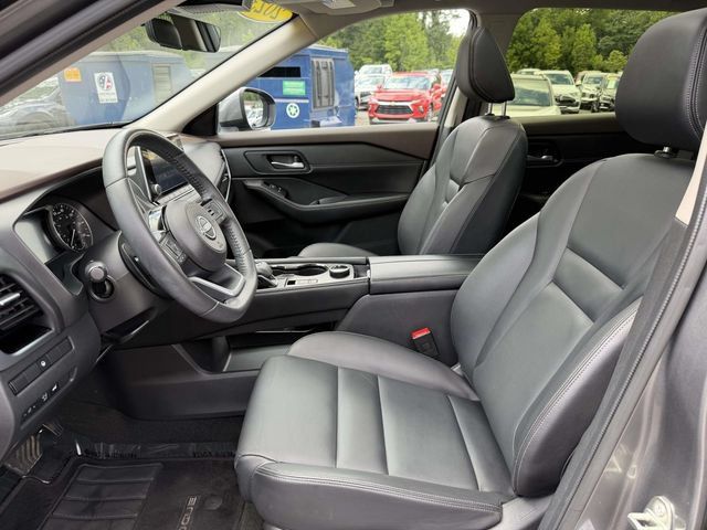 Used 2023 Nissan Rogue SL AWD/4WD image 14