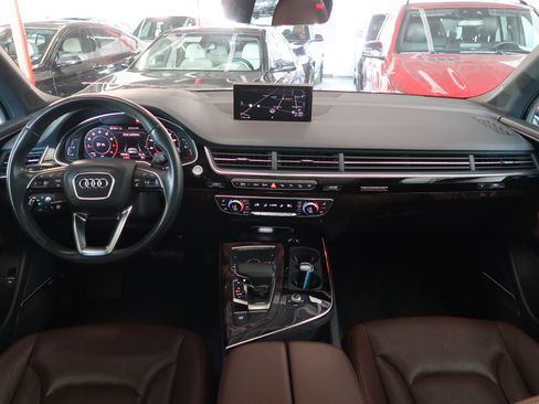 Used 2019 Audi Q7 3.0T Prestige AWD/4WD image 11