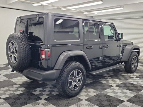 Used 2021 Jeep Wrangler Unlimited Sport AWD/4WD image 6