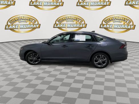 Used 2023 Honda Accord EX image 8