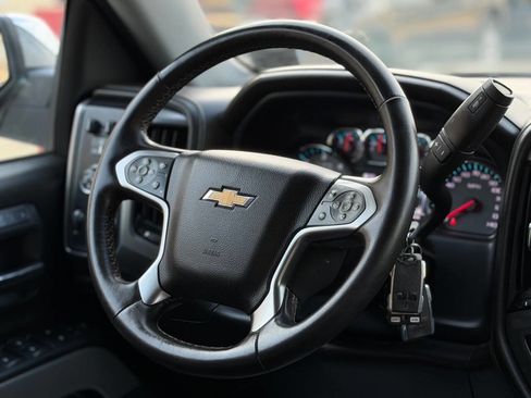 Used 2015 Chevrolet Silverado 1500 LTZ Z71 w/ LTZ Plus Package AWD/4WD image 17