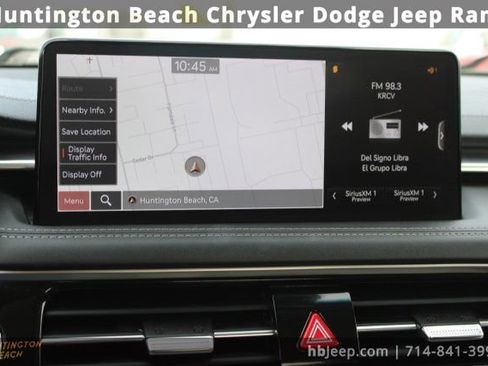 Used 2025 Genesis G70 2.5T image 24