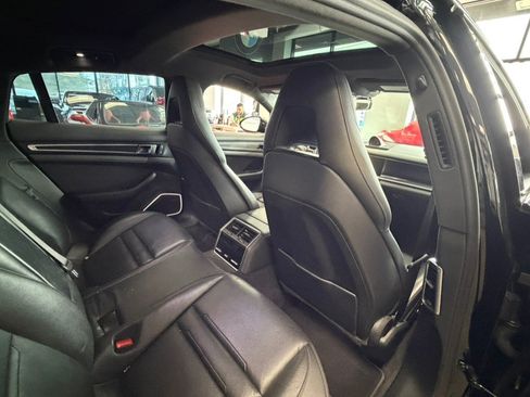 Used 2023 Porsche Panamera Platinum Edition RWD image 40