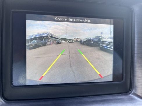 Used 2018 Dodge Charger SXT w/ Blacktop Package image 11