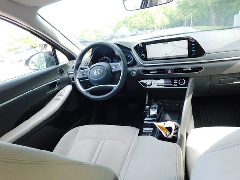 Used 2023 Hyundai Sonata SEL FWD image 6