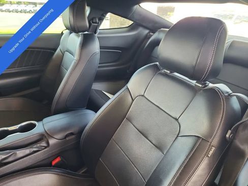 Used 2019 Ford Mustang GT Premium RWD image 11
