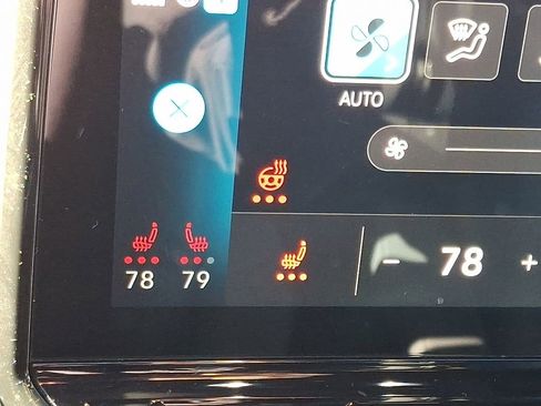 Certified 2022 Volkswagen ID.4 Pro image 21