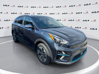Certified 2022 Kia Niro EX Premium w/ Cold Weather Package