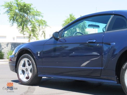 Used 2001 Ford Mustang Cobra RWD image 23