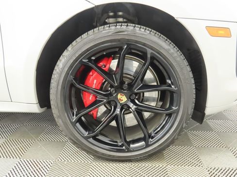 Used 2022 Porsche Macan GTS image 34