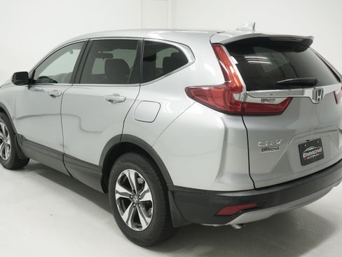Used 2018 Honda CR-V LX image 6