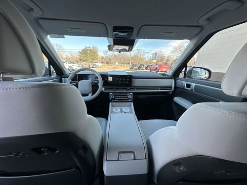 New 2026 Hyundai Santa Fe SE image 18