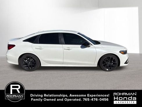 Used 2023 Honda Civic Sport image 5