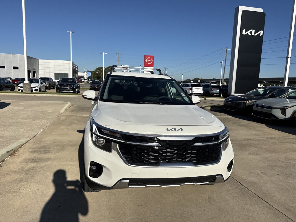 Certified 2024 Kia Seltos S FWD image 7