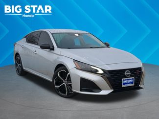 Used 2023 Nissan Altima 2.5 SR video 1