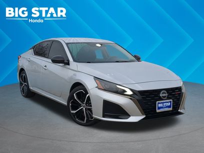 Used 2023 Nissan Altima 2.5 SR