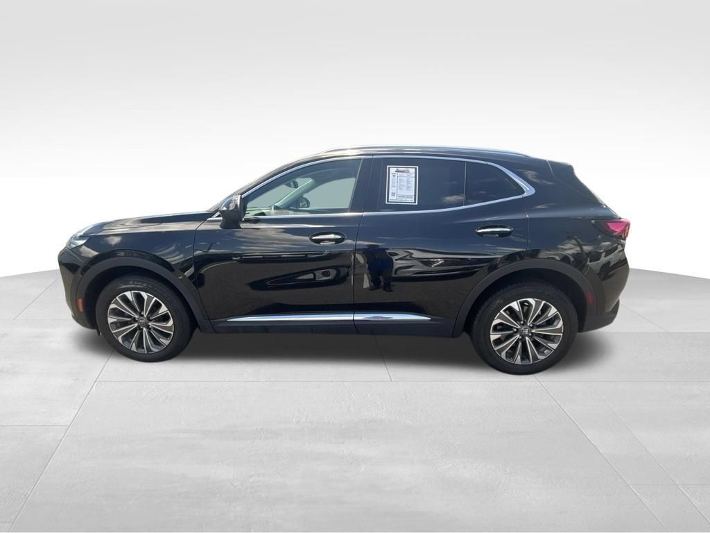 Used 2024 Buick Envision Preferred AWD/4WD image 3
